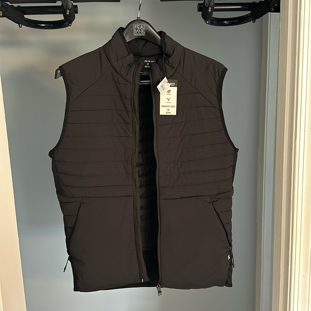 Kenneth Cole active tech vest